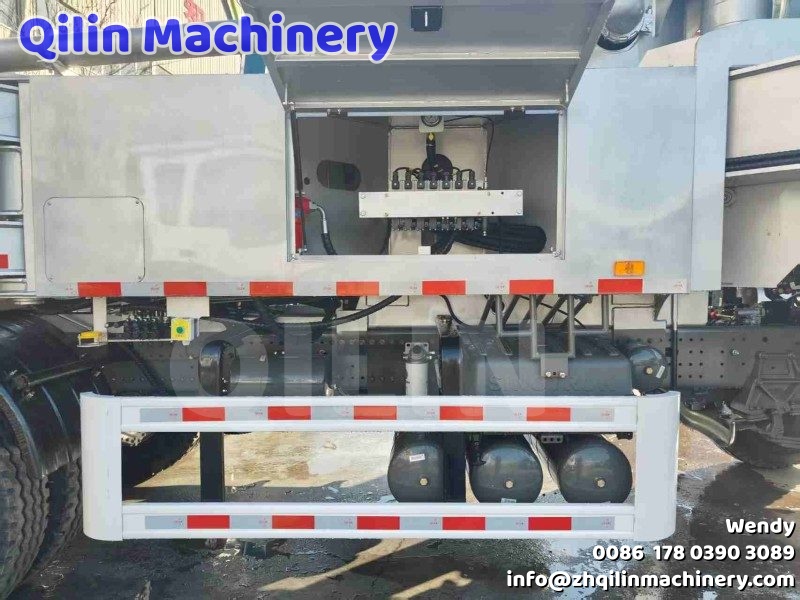 Good News! Large Concrete Boom Pump for African Customer Ready for Shipment!